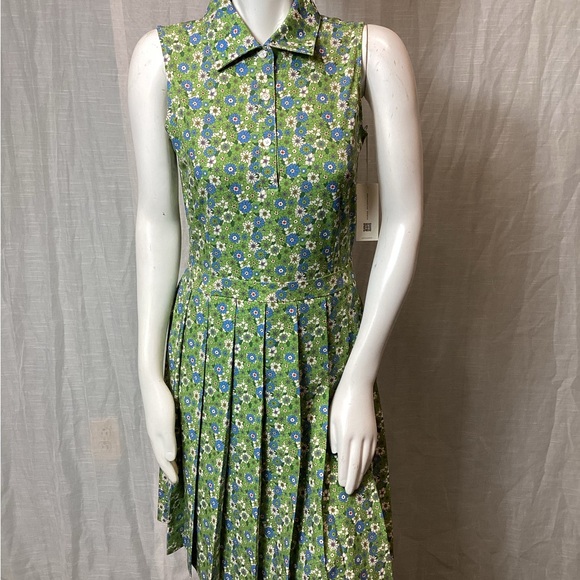 Tory Burch Dresses & Skirts - NWT Tory Burch Vintage Bouquet Printed Performance Pleated Golf Dress; Size: S